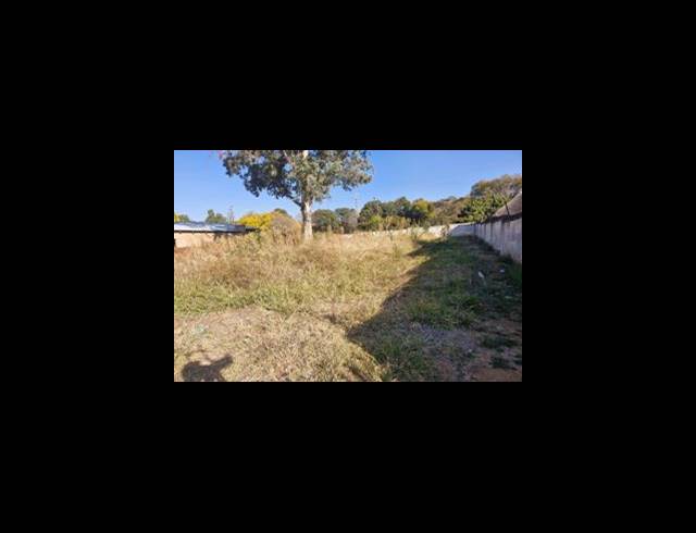LAND FOR SALE IN CHANTELLE